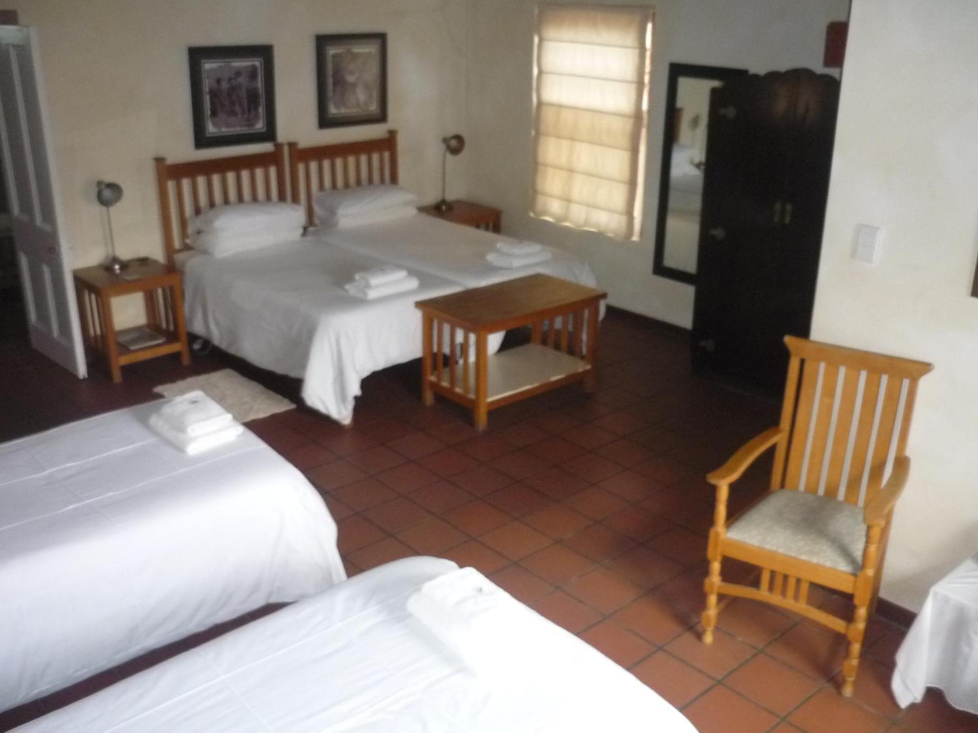 Wilgewandel Holiday Farm & Day Restaurant Oudtshoorn Rom bilde