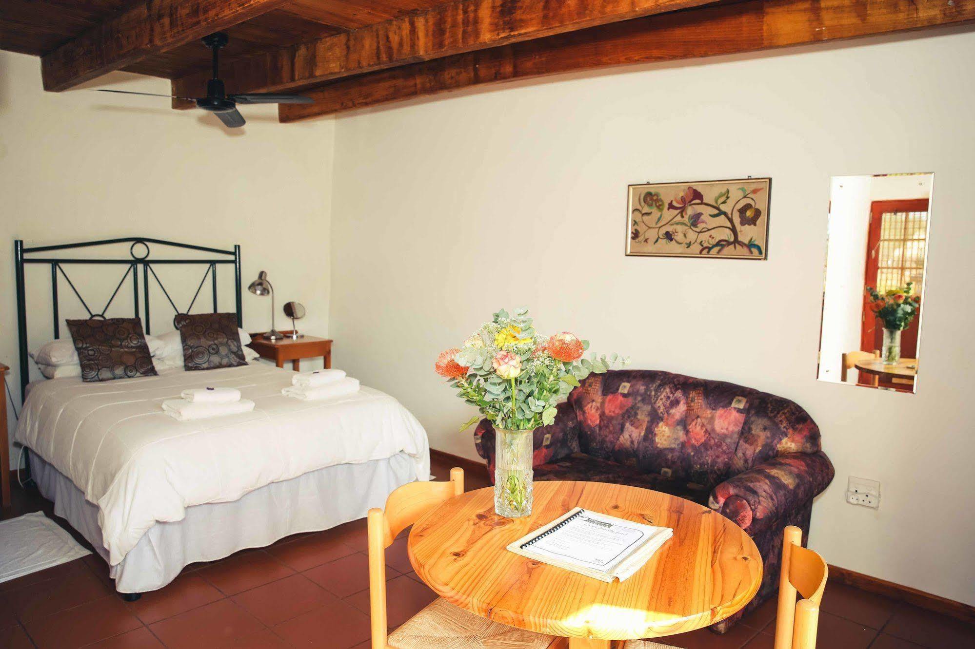Wilgewandel Holiday Farm & Day Restaurant Oudtshoorn Eksteriør bilde